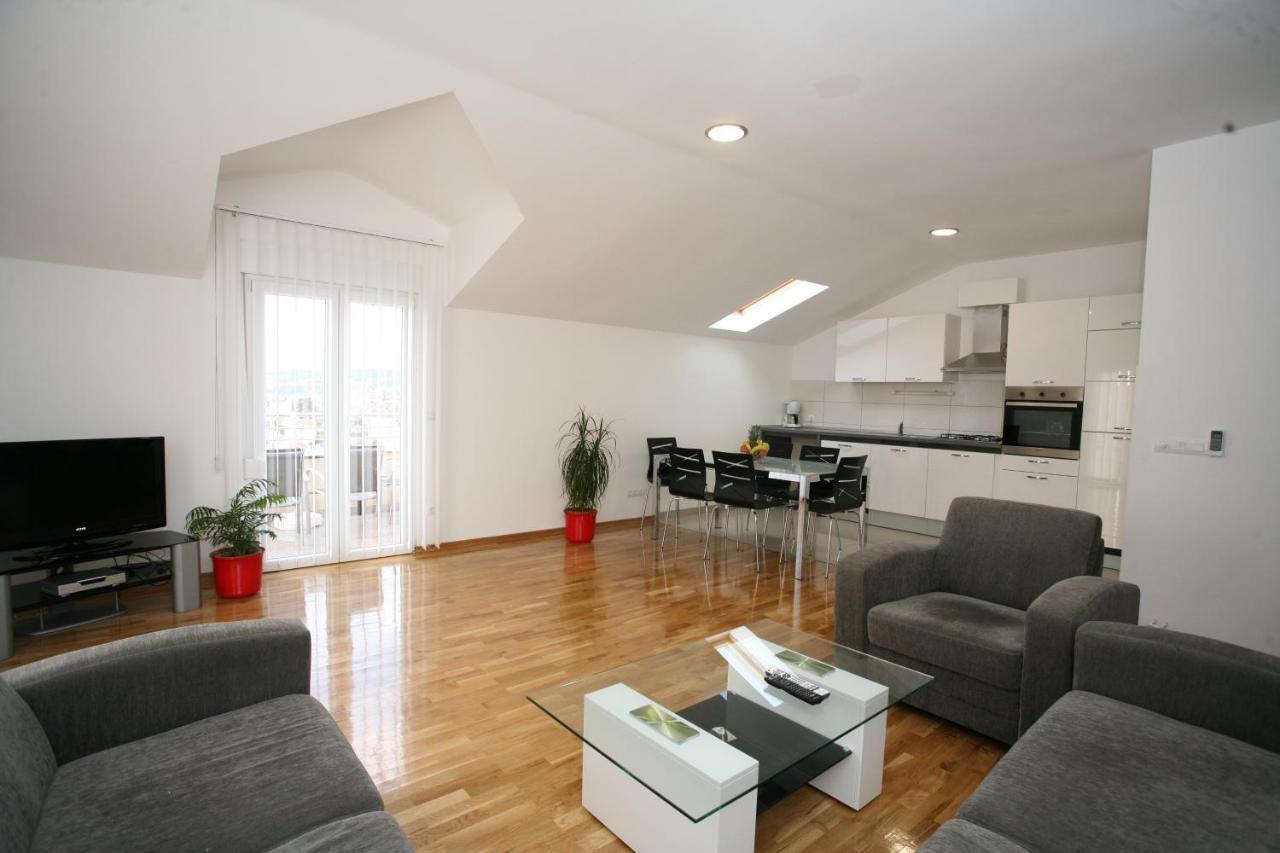 Apartments Little Paradise Трогир Экстерьер фото